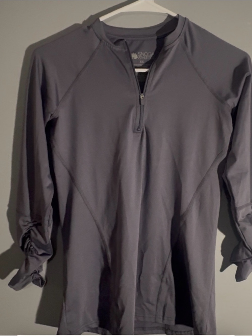 Snoga Athletic Top - size XS